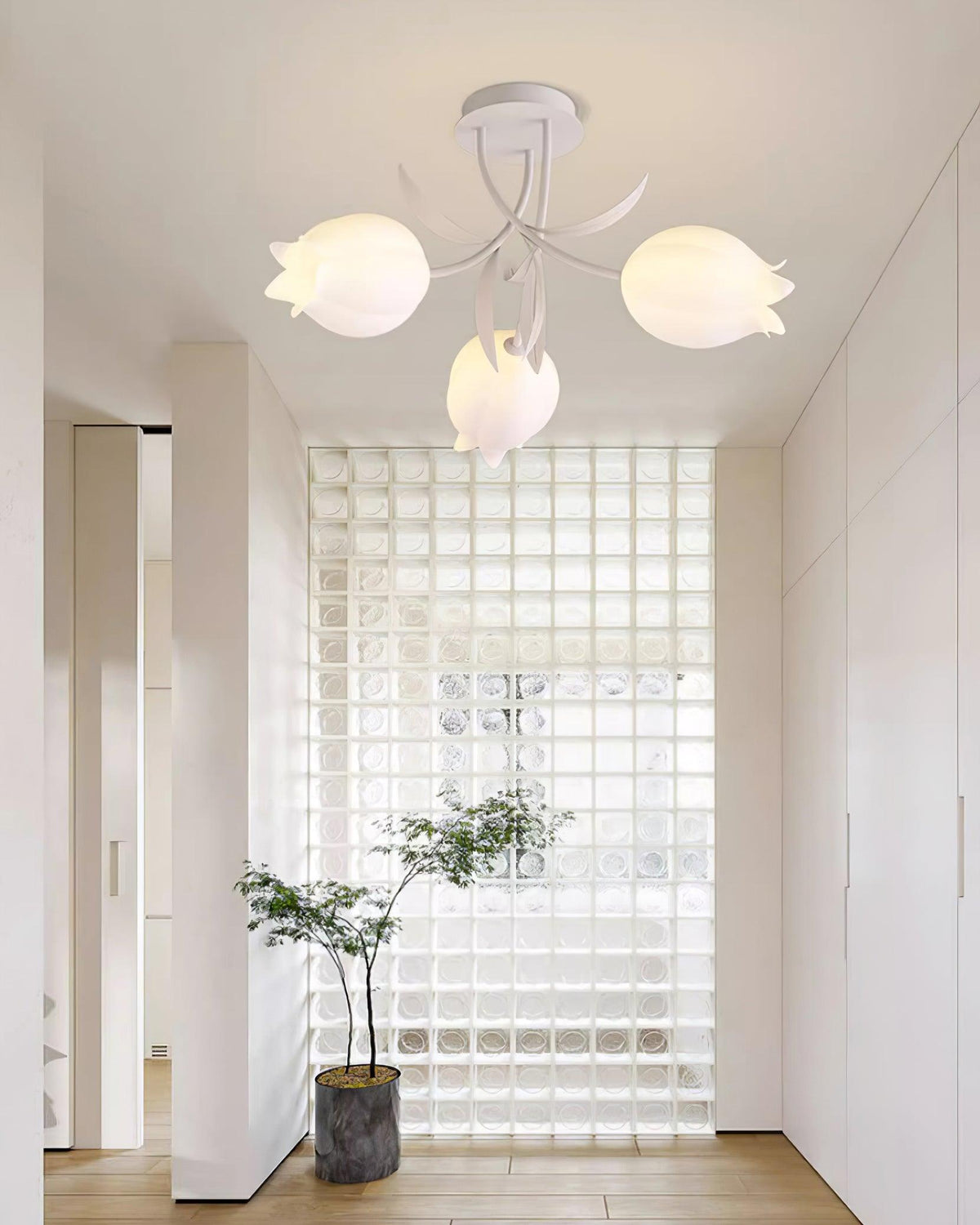 Ricko Lily Flower Ceiling Light – Multi-Head Acrylic Shades, Dimmable, Damp Rated, 3 Sizes