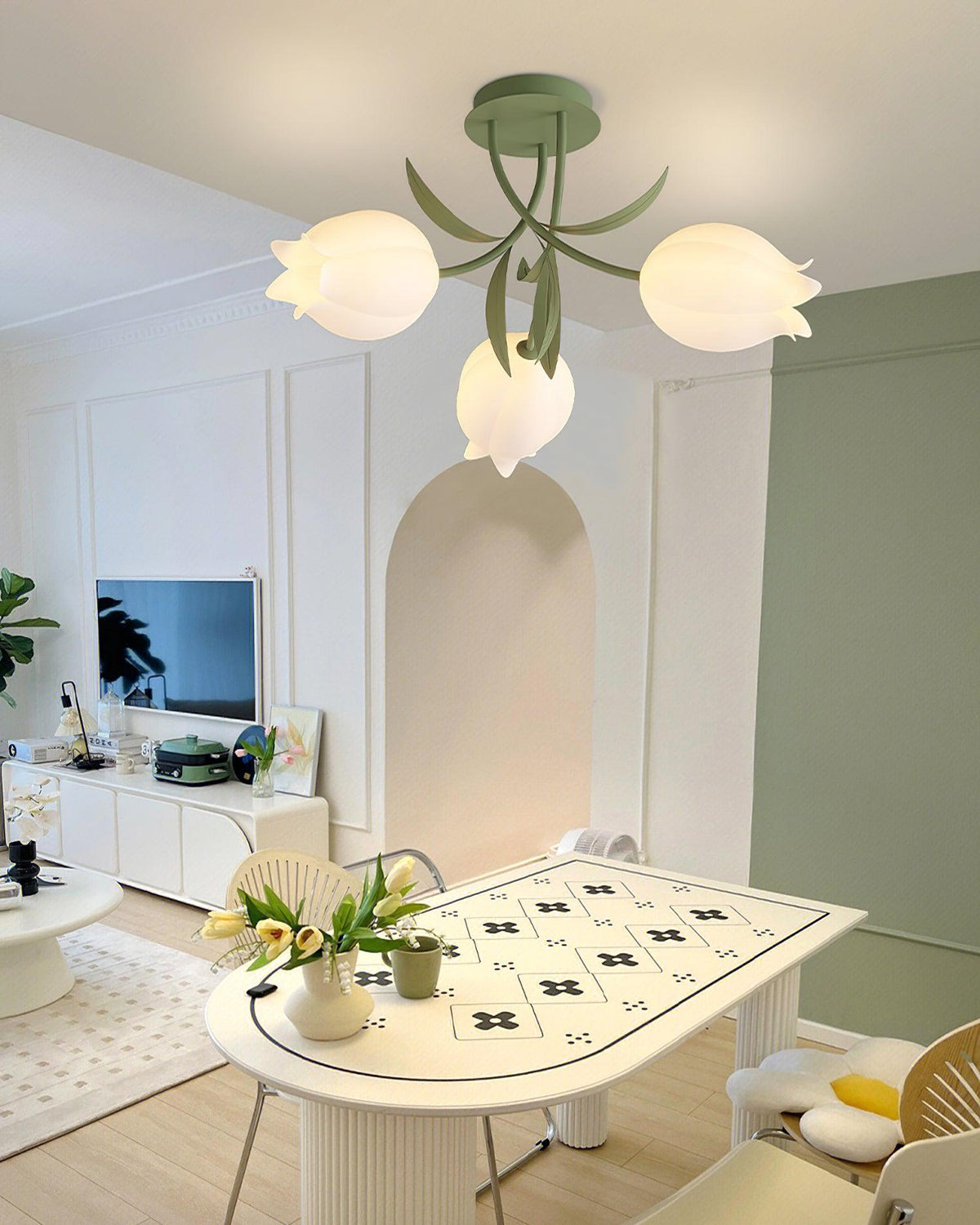 Ricko Lily Flower Ceiling Light – Multi-Head Acrylic Shades, Dimmable, Damp Rated, 3 Sizes